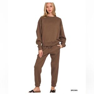 ❤️ Zenana FLEECE LONG SLEEVEPULLOVER & JOGGER SET Size LARGE MSRP $64